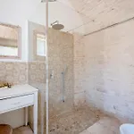 בית הארחה Trulli Lithos אלברובלו
