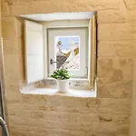 Trulli Lithos בית הארחה 3*