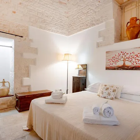 Trulli Lithos 3* Alberobello