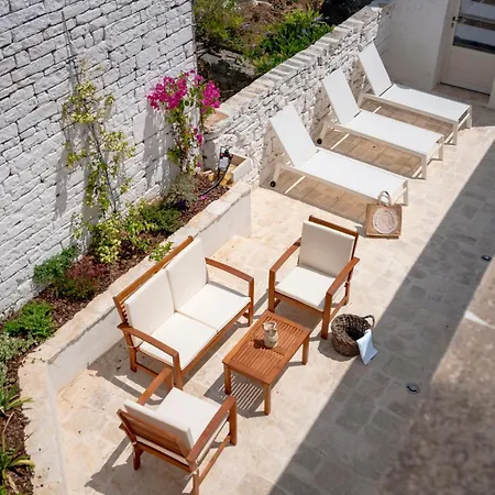 Trulli Lithos Gasthuis Alberobello