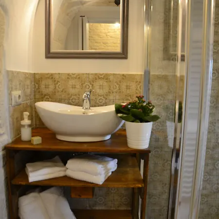 Trulli Lithos 3* Alberobello