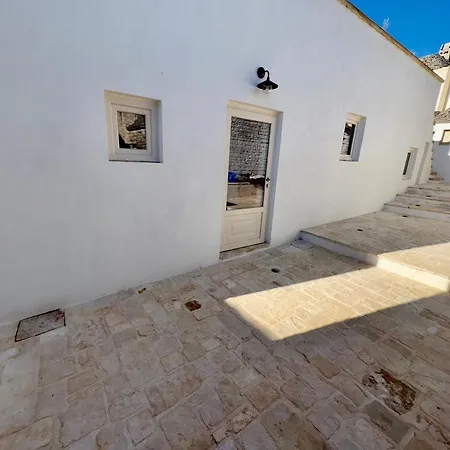 Guest house Trulli Lithos