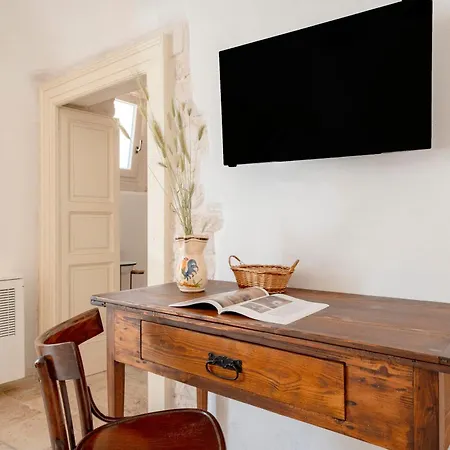 Trulli Lithos Pensjonat 3*