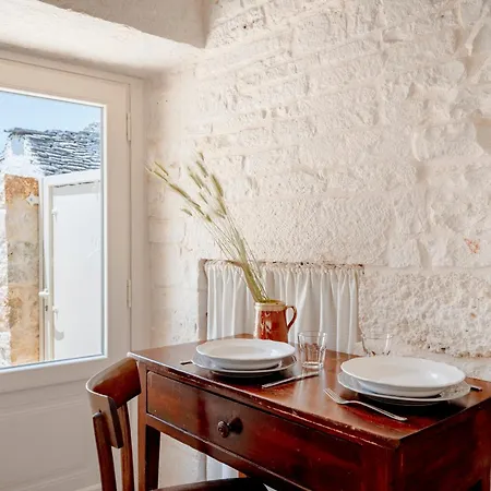 Trulli Lithos Pensjonat