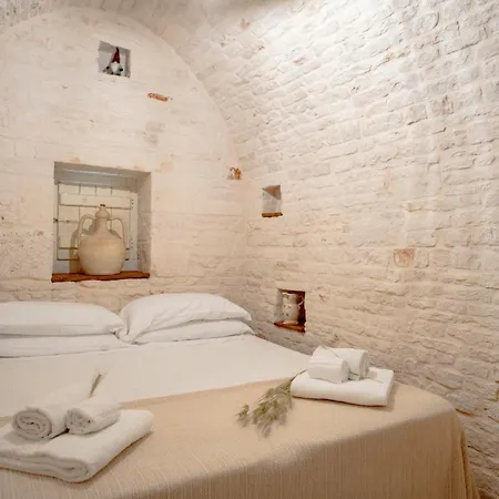 Trulli Lithos Pensjonat 3*