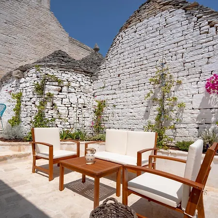 Trulli Lithos Alberobello